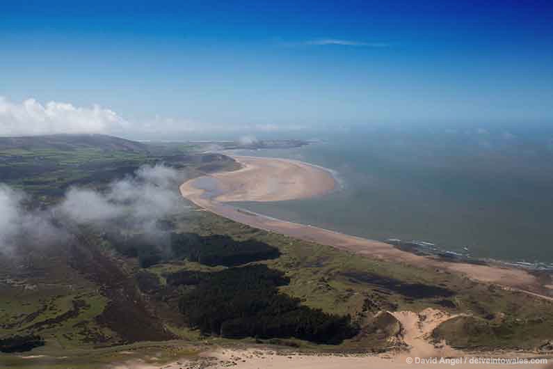 Image of Whiteford Sands beach, Gower Peninsula, Wales
